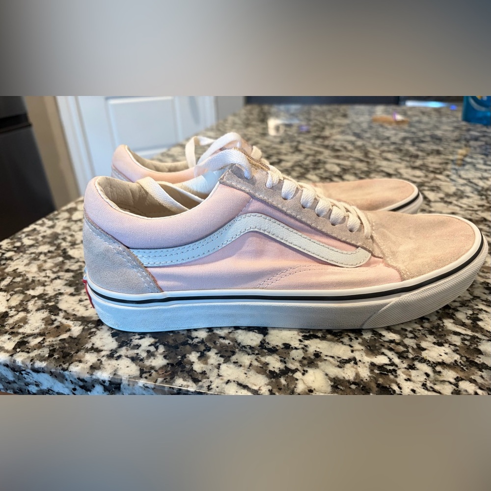 Vans Pink Low-Top Old Skool Sneakers
